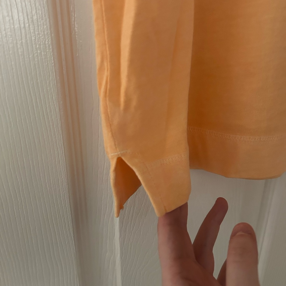 Old Navy Cropped Top - Picture 2 of 5